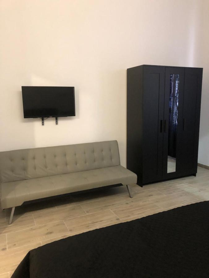 Domus Alice Lägenhet Monserrato Exteriör bild